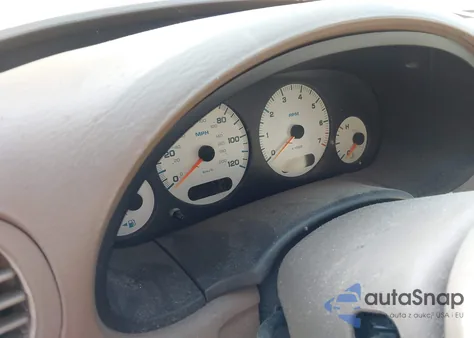 2001 Chrysler Voyager Lx from USA, damaged, VIN 1C4GJ45371B125850